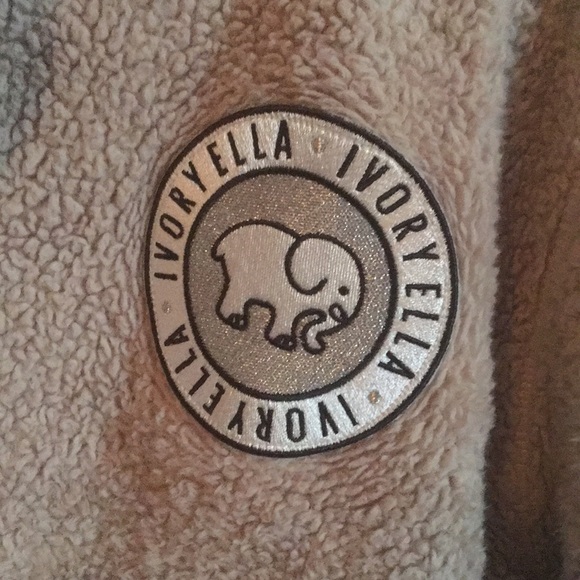 Ivory ella pullover - Picture 3 of 4